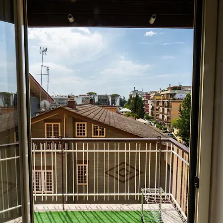 San Pietro Penthouse דירה *